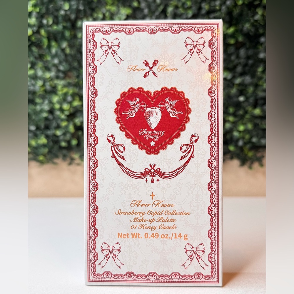 Strawberry Cupid Makeup Palette 01 Honey Canele